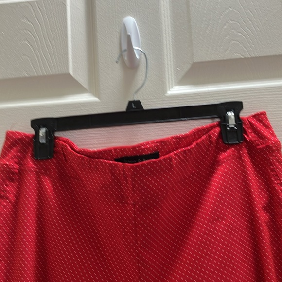 Capris - Picture 2 of 3